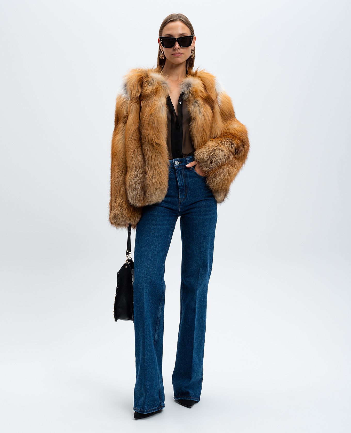 Yves Salomon - A brown fur coat made of fox fur 25WYV33060RDXX