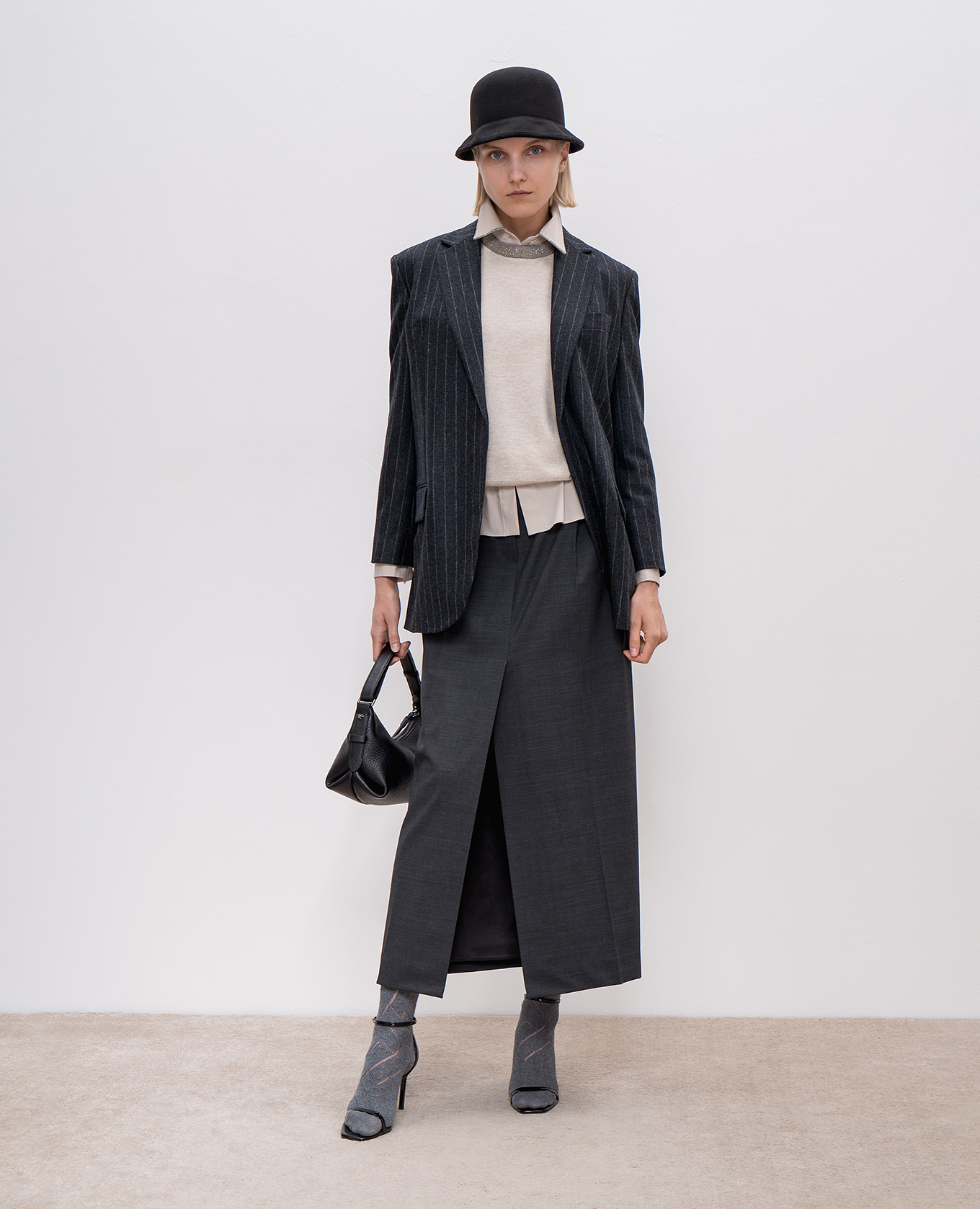 Brunello Cucinelli - Midi gray skirt made of wool ML154G3665